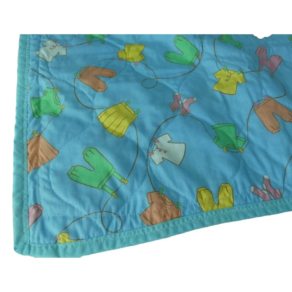 Vtg Nursery Rhyme Childs Quilt Old Woman in Shoe Rabbits Blanket Clothesline